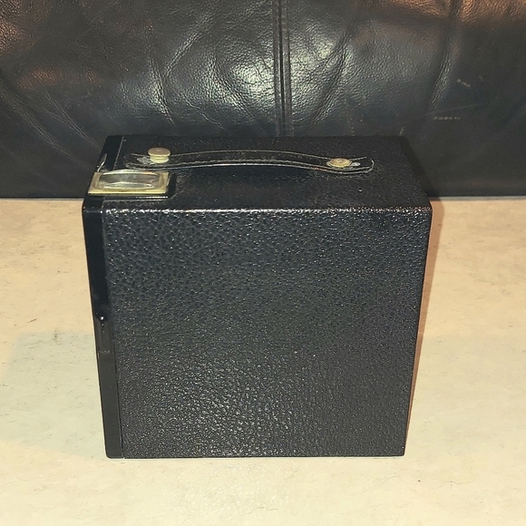 VINTAGE COLLECTIBLE 1940's KODAK BROWNIE TARGET SIX-16 BOX MOVIE BOX CAMERA 616 - Picture 5 of 9